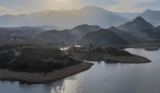 ?智慧水質(zhì)監(jiān)管平臺 實(shí)現(xiàn)水質(zhì)參數(shù)的實(shí)時(shí)在線一體化在線監(jiān)測體系 
